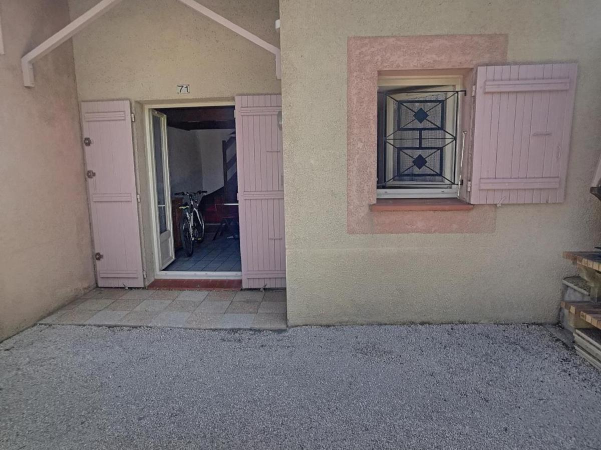 Pavillon Climatise Avec Terrasse, 10 Min. De La Plage, Parking Privatif Inclus, Tout Confort - Fr-1-732-45 Argelès-sur-Mer Kültér fotó